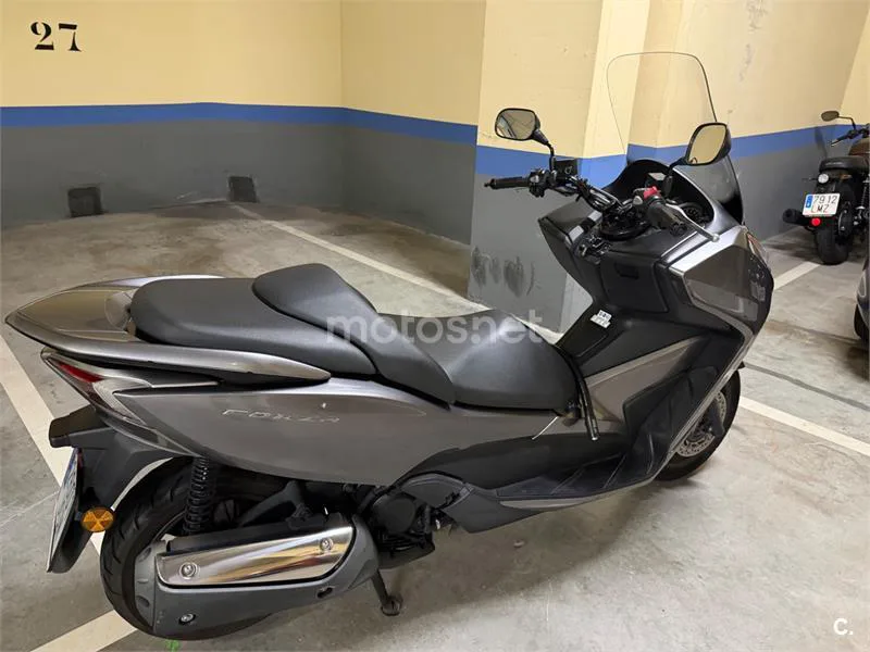 Honda Forza 300 - Vista 5