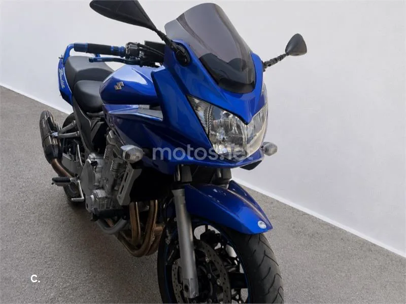Suzuki Bandit 650S - Vista 4