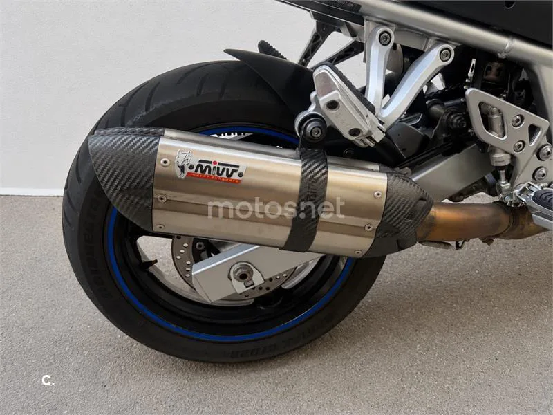 Suzuki Bandit 650S - Vista 6
