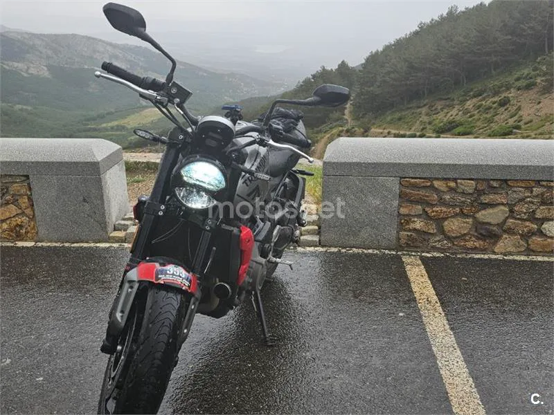 Triumph Trident 660 - Vista 4