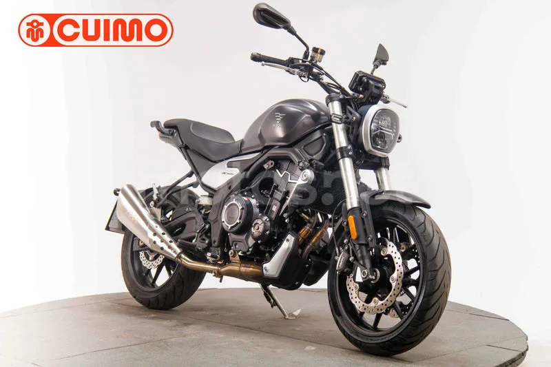 Voge 525ACX 4299 € 2024 Madrid - 1