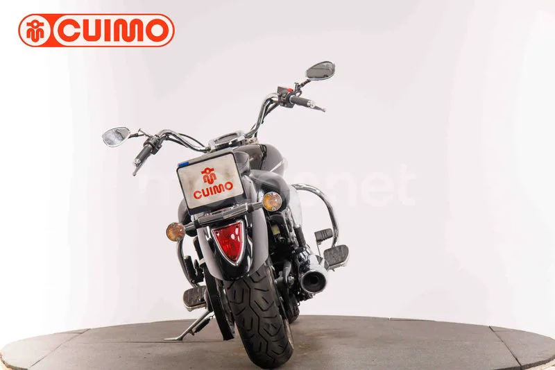 Yamaha XVS1300A Midnight Star - Vista 9