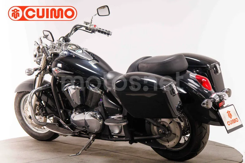 Kawasaki VN900 Classic - Vista 6