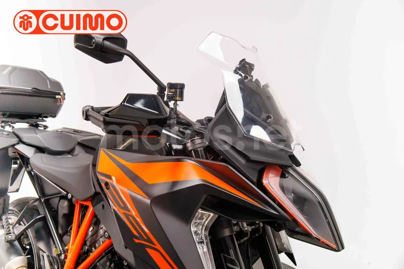 KTM 1290 Super Duke GT - Vista 11