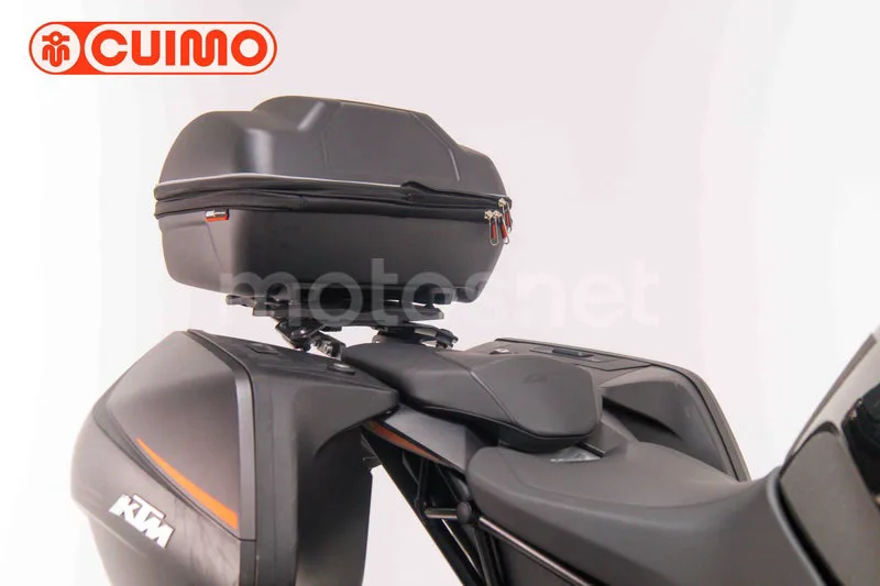 KTM 1290 Super Duke GT - Vista 12
