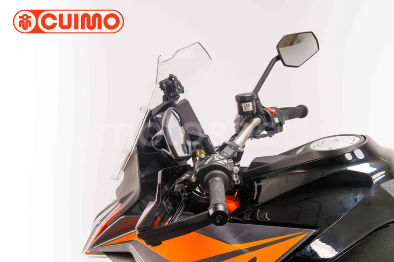 KTM 1290 Super Duke GT - Vista 24