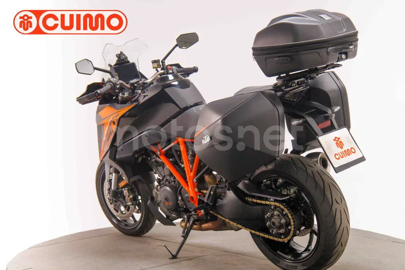 KTM 1290 Super Duke GT - Vista 6