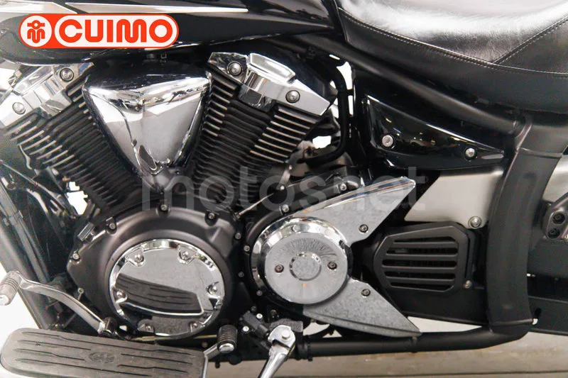 Yamaha XVS1300A Midnight Star - Vista 24