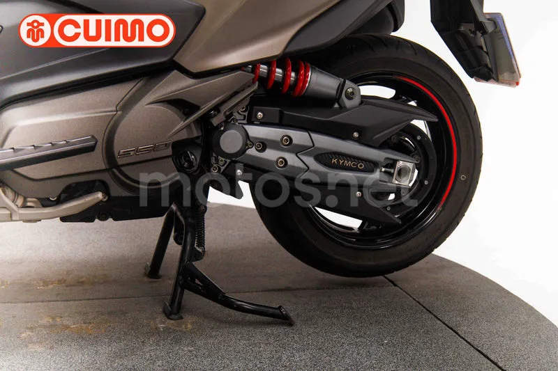 Kymco AK 550 - Vista 23