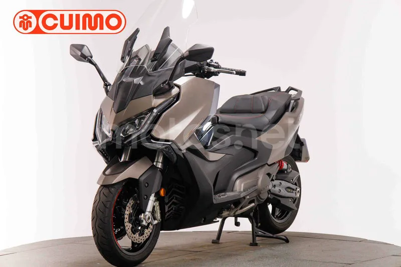 Kymco AK 550 - Vista 9