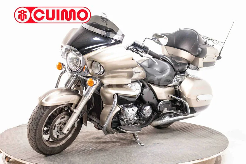 Kawasaki VN1700 Voyager - Vista 18