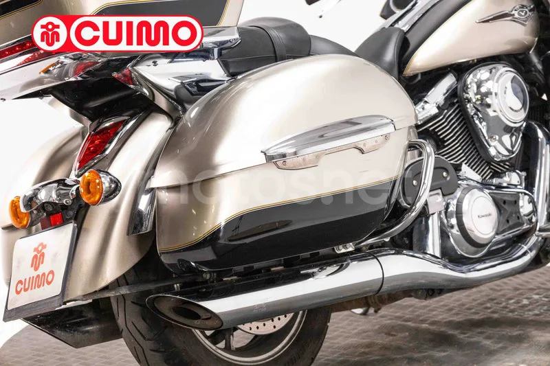 Kawasaki VN1700 Voyager - Vista 10