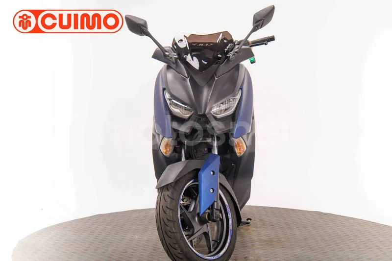 Yamaha XMAX 300 - Vista 10