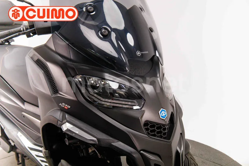 Piaggio MP3 530 Exclusive - Vista 11