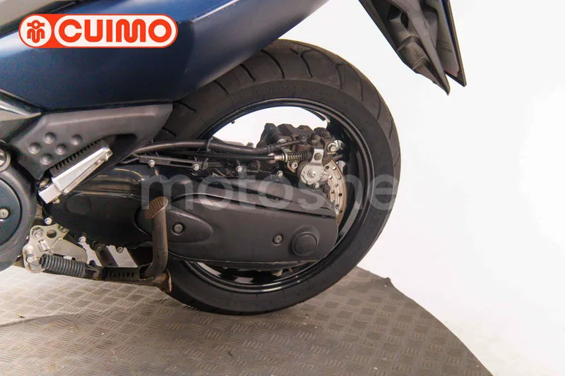 Yamaha TMAX 500 - Vista 24