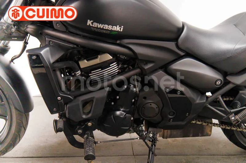 Kawasaki Vulcan S - Vista 26