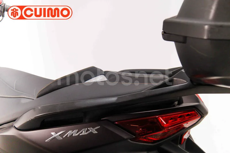 Yamaha XMAX 300 - Vista 21