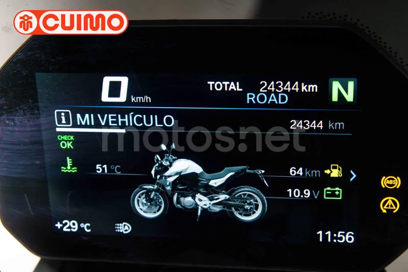 BMW F 900 R - Vista 25