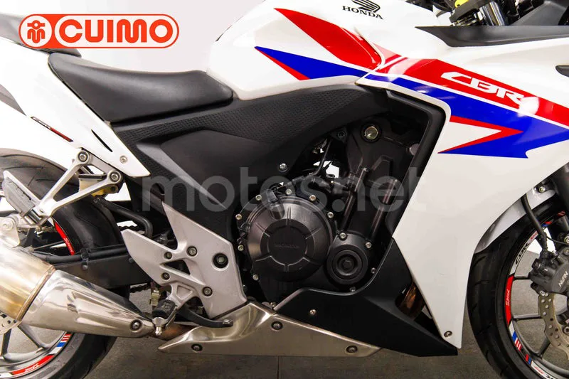 Honda CBR500R - Vista 24
