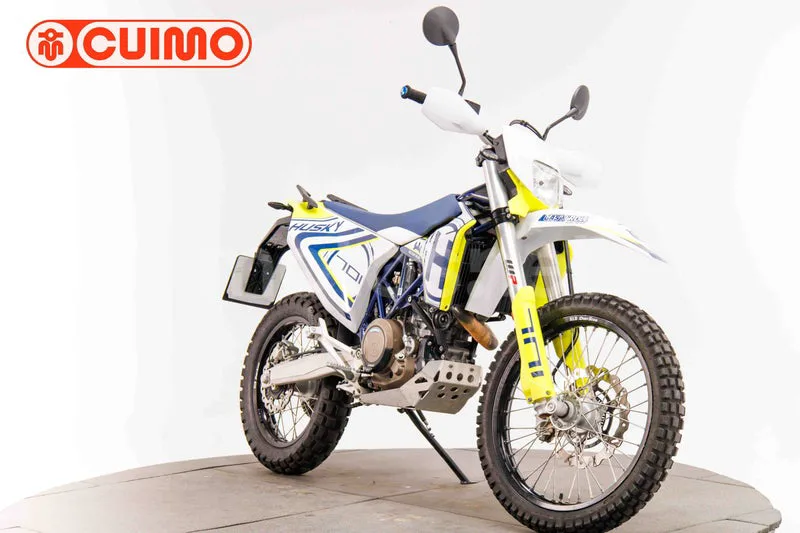 Husqvarna 701 Enduro 8599 € 2023 Valencia - 2