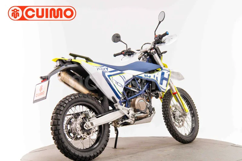 Husqvarna 701 Enduro - Vista 5