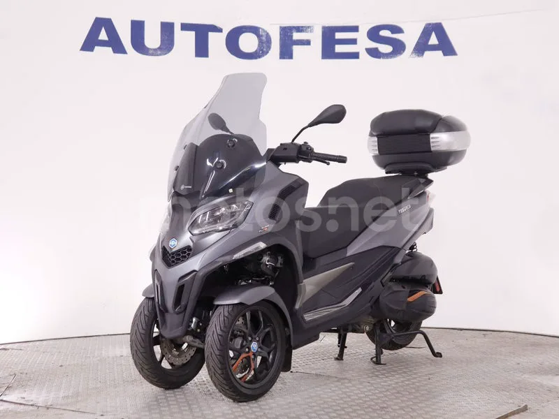 Piaggio MP3 530 Exclusive 8750 € 2024 Madrid - 1