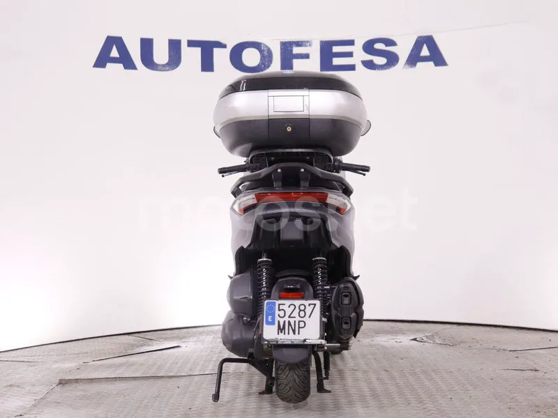 Piaggio MP3 530 Exclusive - Vista 6