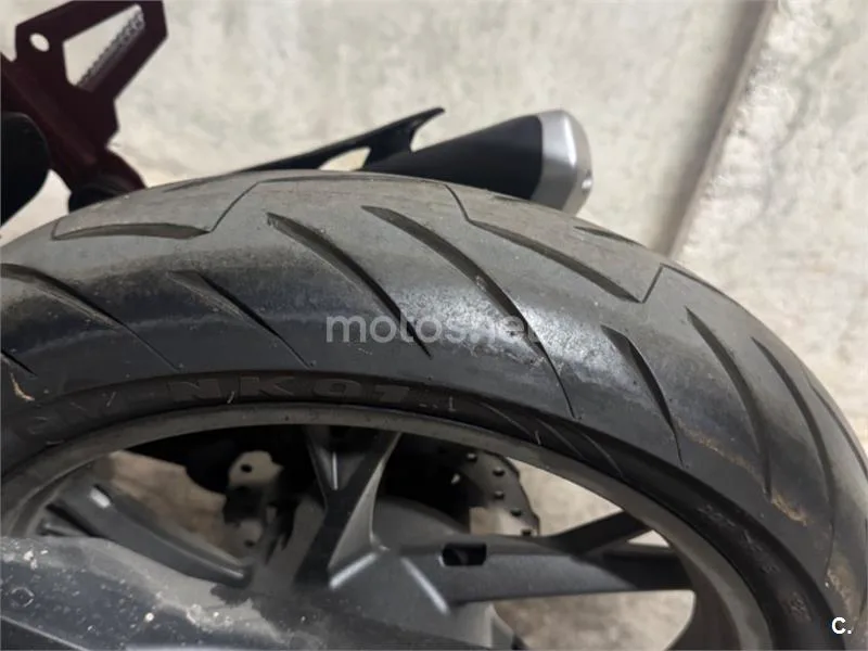Benelli BN 125 - Vista 9