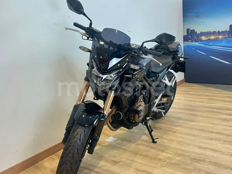 Honda CB500F - Vista 4