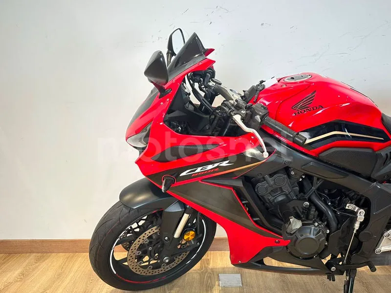 Honda CBR650R 8100 € 2023 Barcelona - 2