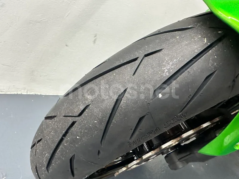 Kawasaki Z900 - Vista 7