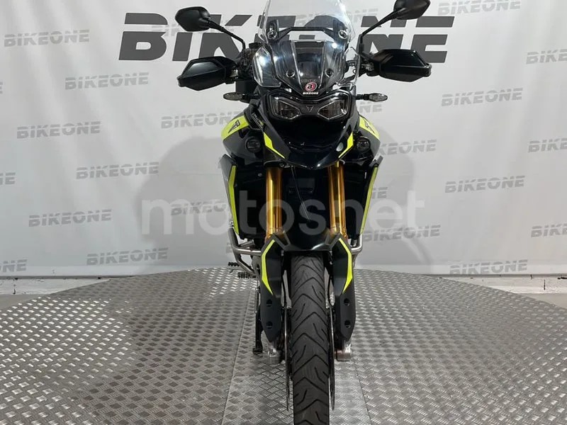 Triumph Tiger 900 - Vista 6