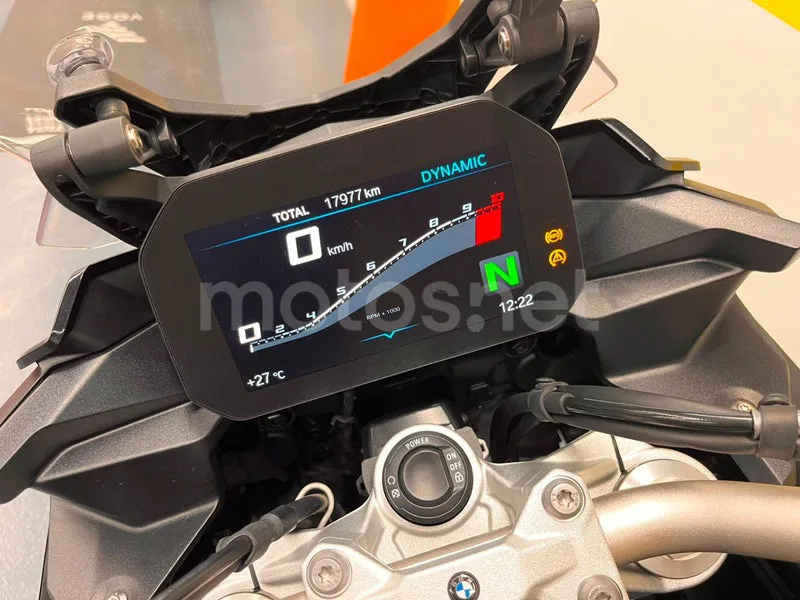 BMW F 900 XR - Vista 5