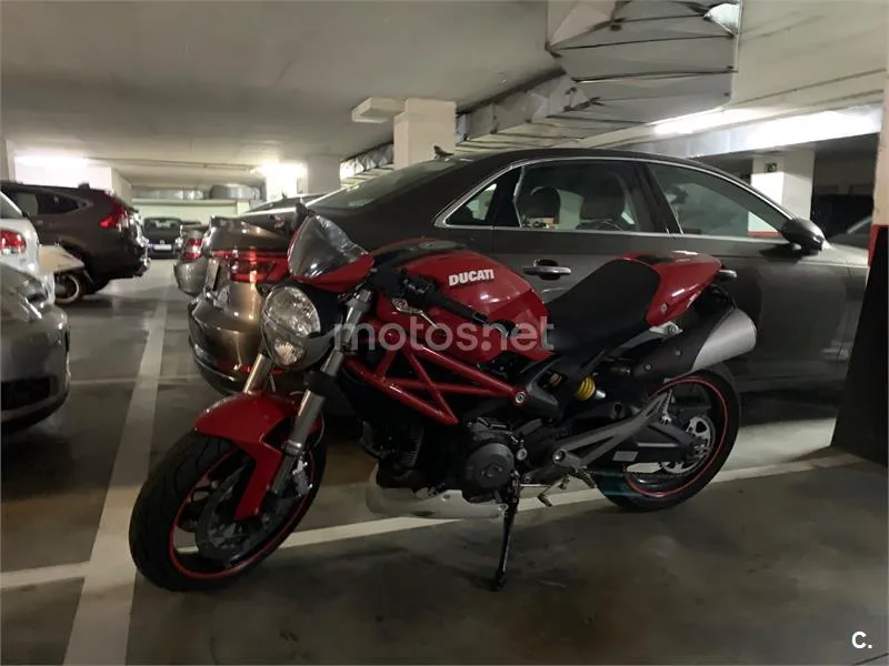 Ducati Monster 696 - Vista 5