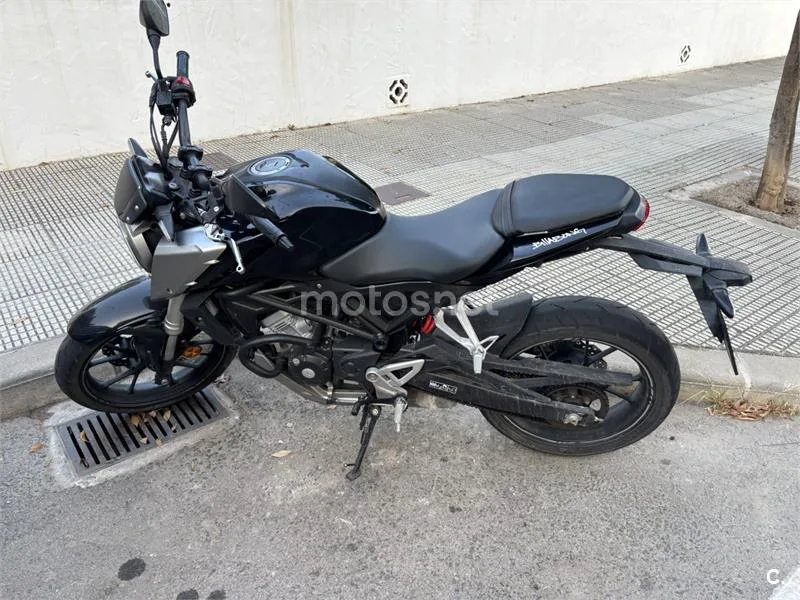 Honda CB125R 3000 € 2019 Alicante - 1