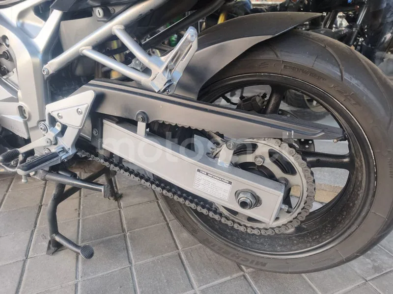 Yamaha FZ6 Fazer - Vista 21
