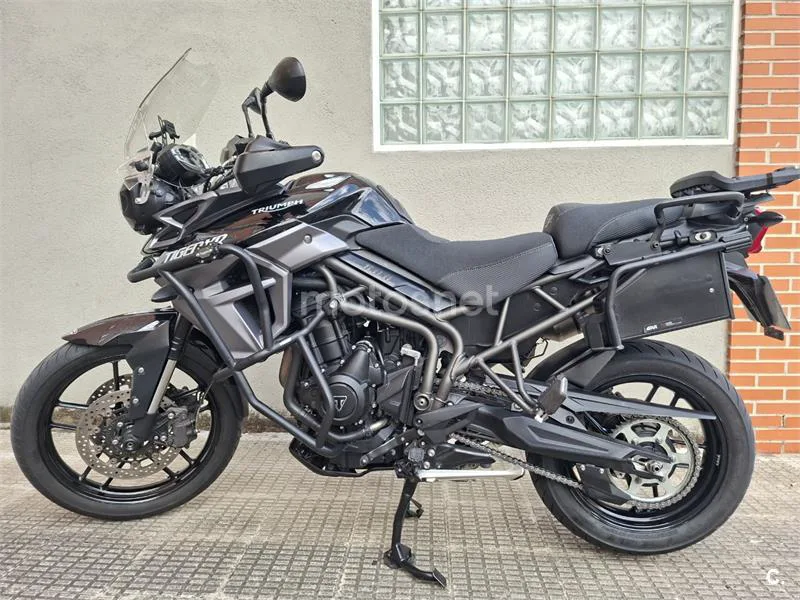 Triumph Tiger 800 - Vista 15