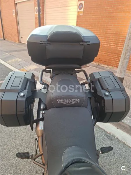 Triumph Tiger 800 - Vista 8