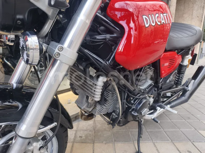 Ducati GT 1000 - Vista 11