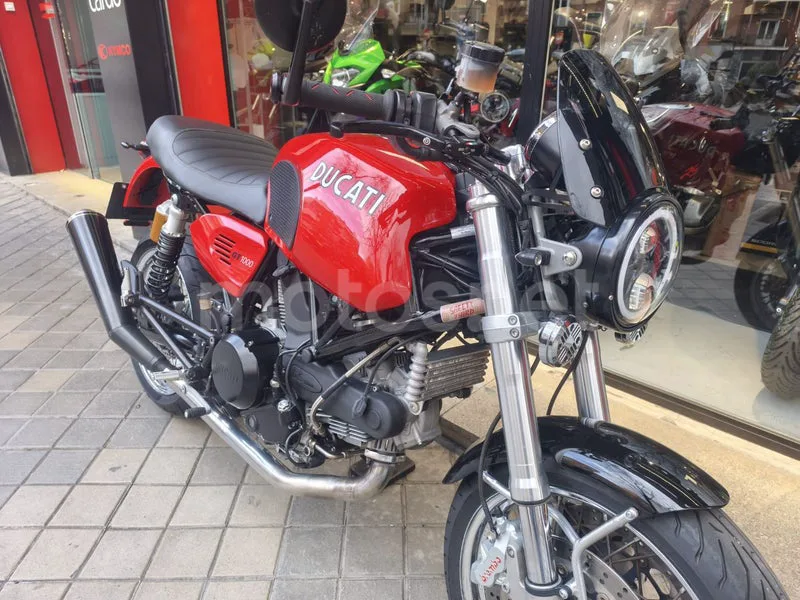 Ducati GT 1000 - Vista 18