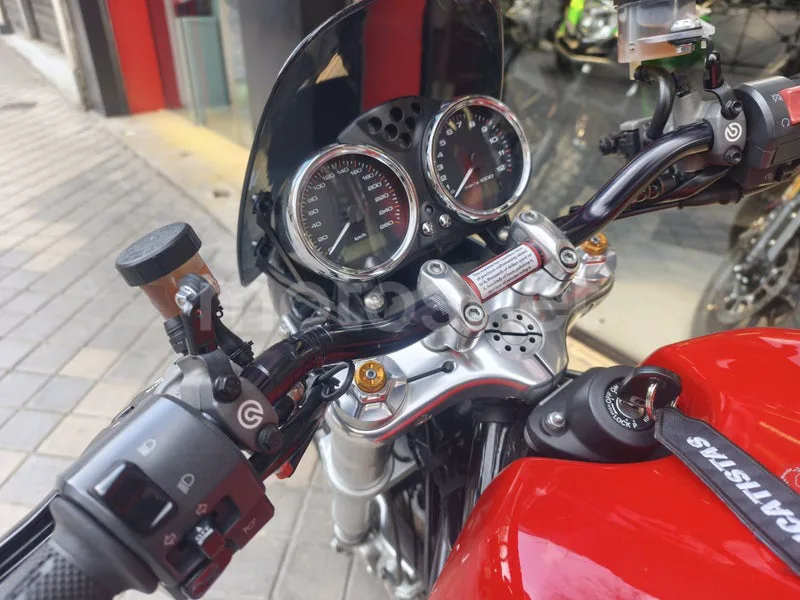 Ducati GT 1000 - Vista 21