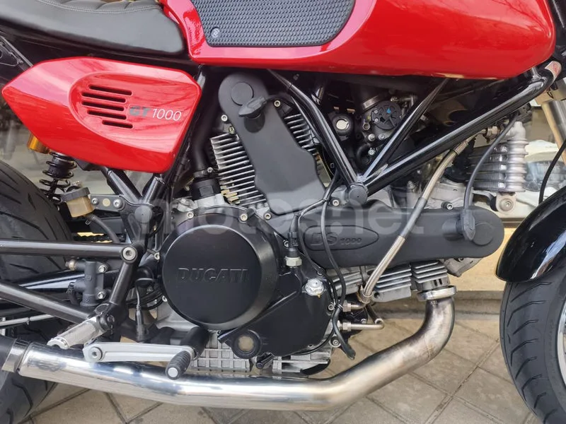 Ducati GT 1000 - Vista 4