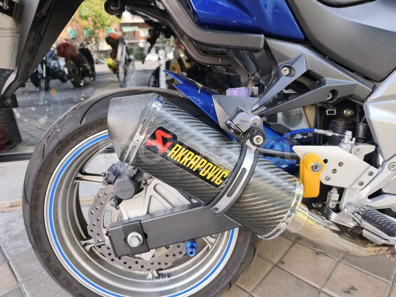 Kawasaki Z750 - Vista 16