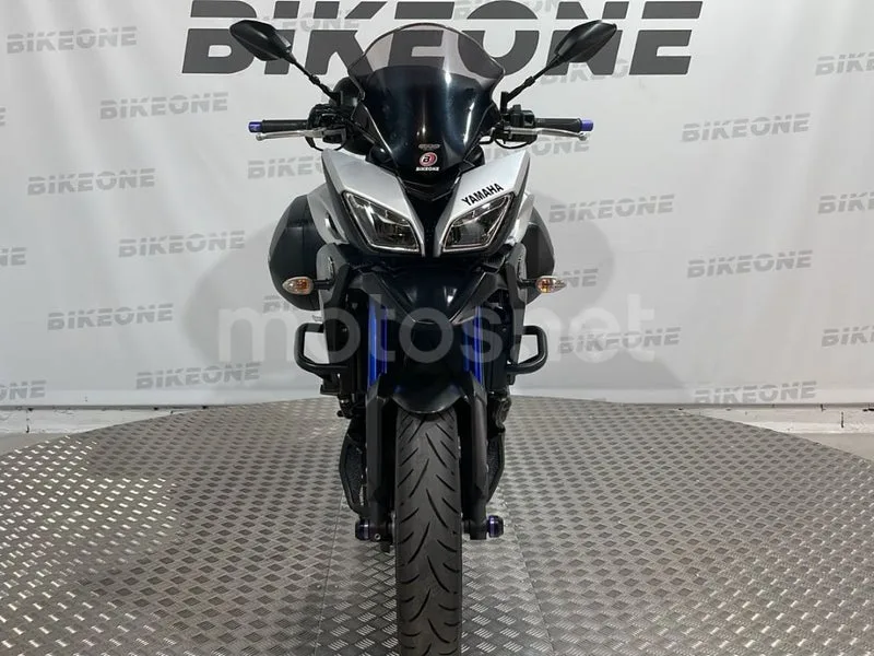 Yamaha MT-09 Tracer - Vista 5