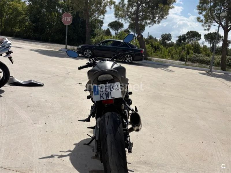 Suzuki GSX-S750 - Vista 3