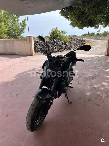 Yamaha MT-07 - Vista 3