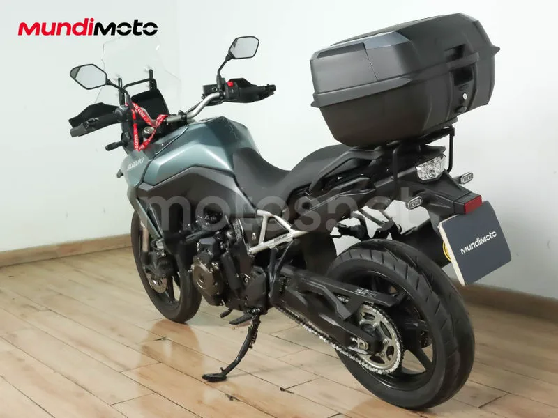Suzuki V-Strom 800 - Vista 8
