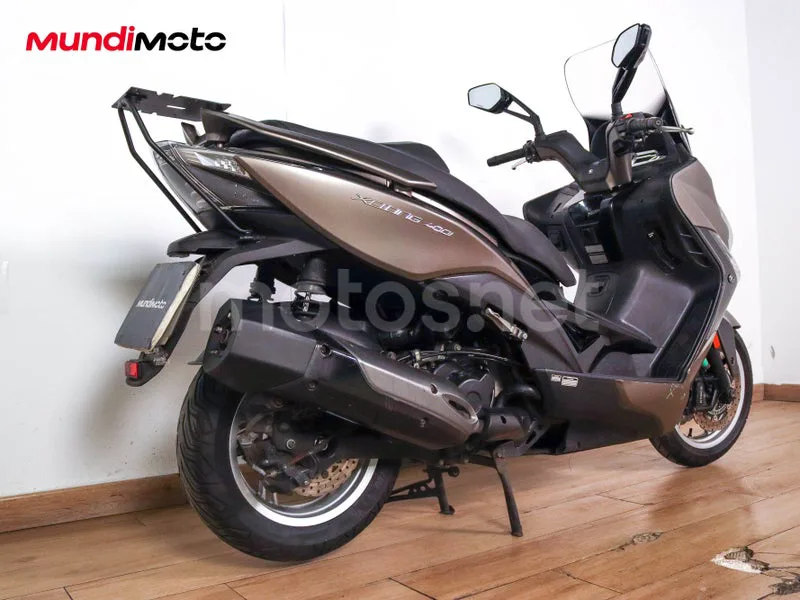 Kymco Xciting 400 - Vista 3
