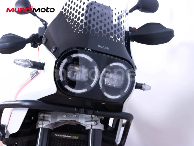 Ducati DesertX - Vista 5