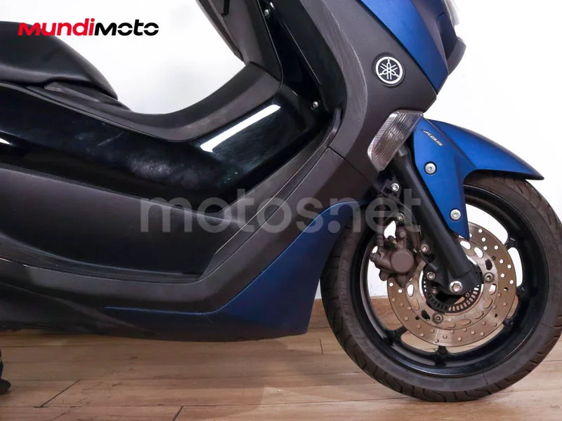 Yamaha NMAX - Vista 44